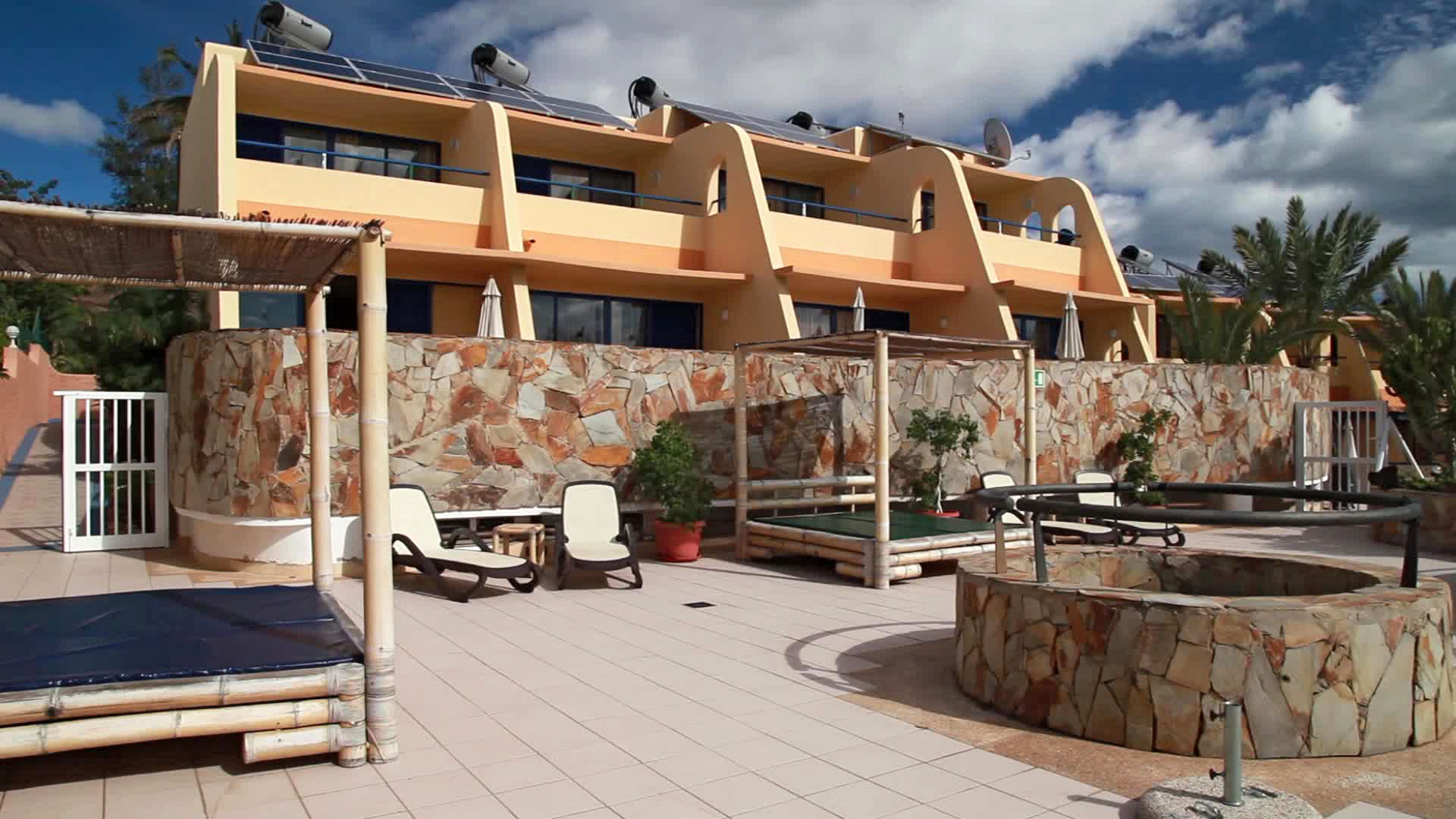 Apartments Garden & Sea Boutique Lodging by LIVVO