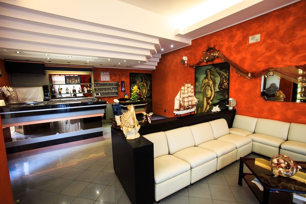 Nelson Hotel