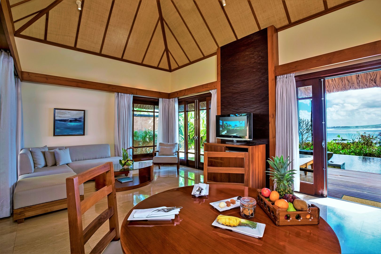 Shanti Maurice Resort & Spa