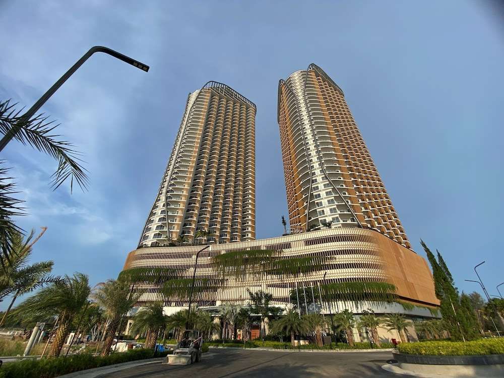 Birkin International Hotel
