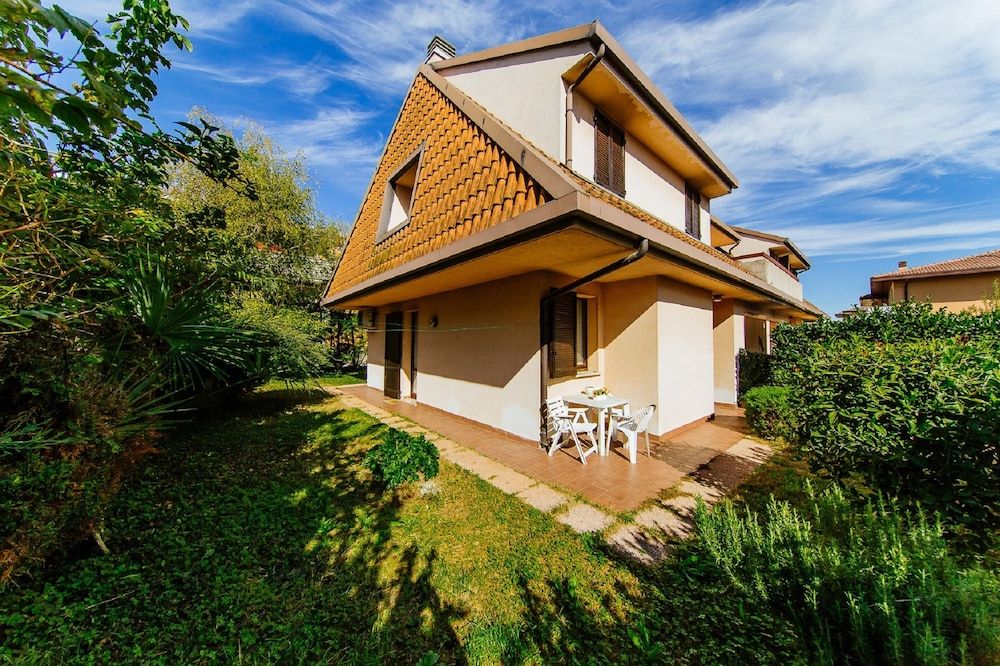 Welc-oM Villa