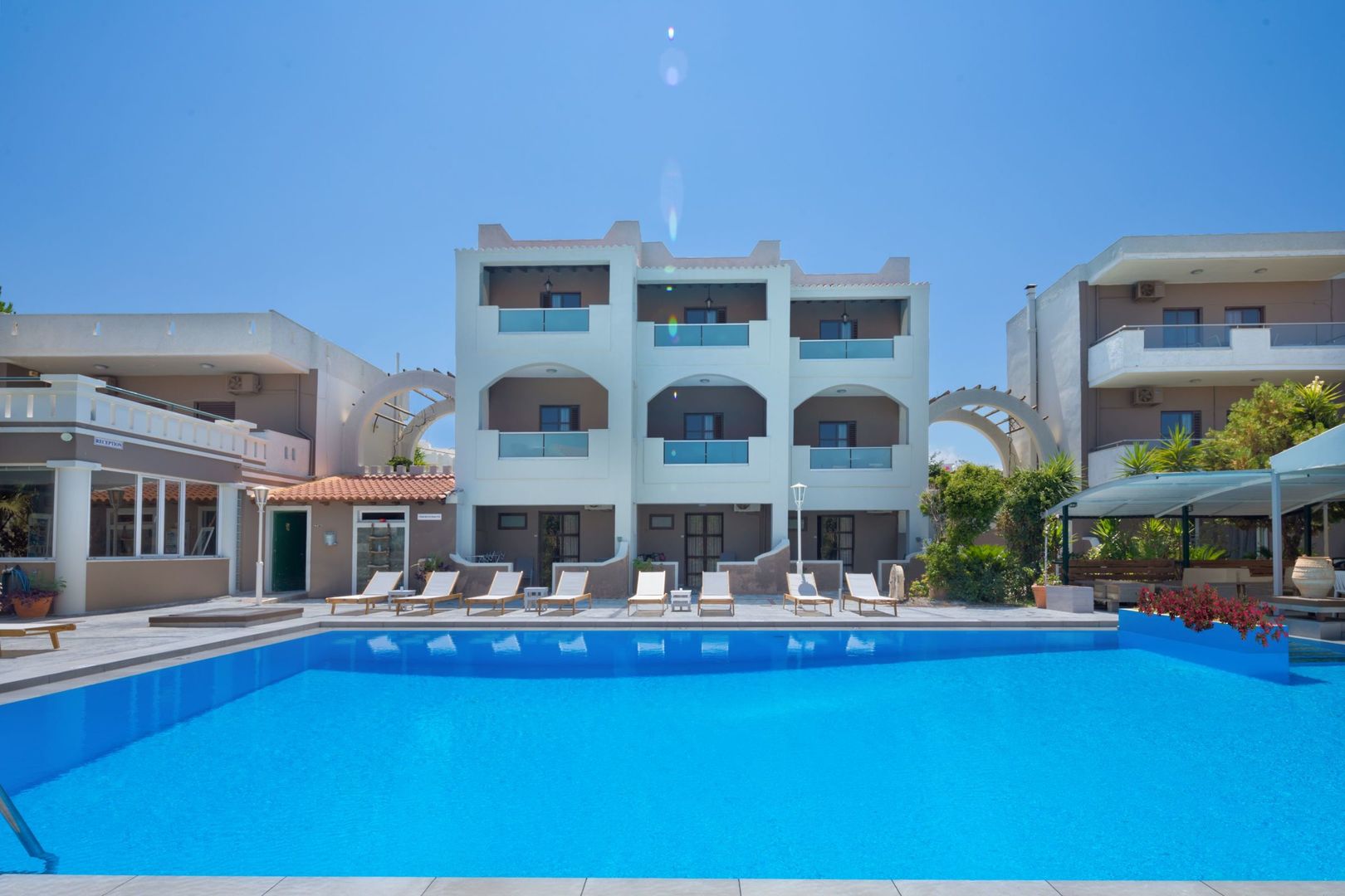 Nireas Hotel