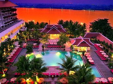 Anantara Riverside Bangkok Resort