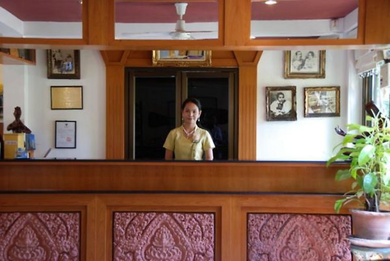 White House Beach Resort & Spa