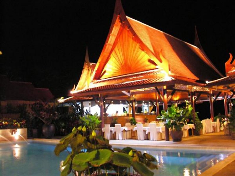 White House Beach Resort & Spa