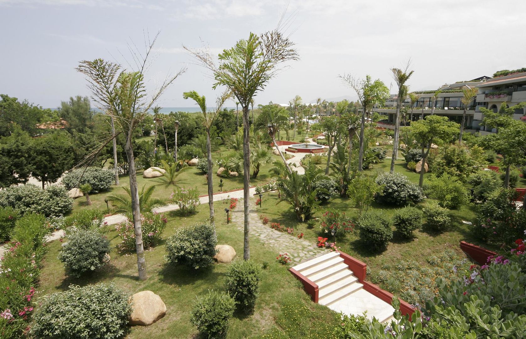 Fiesta Hotel Athènee Palace