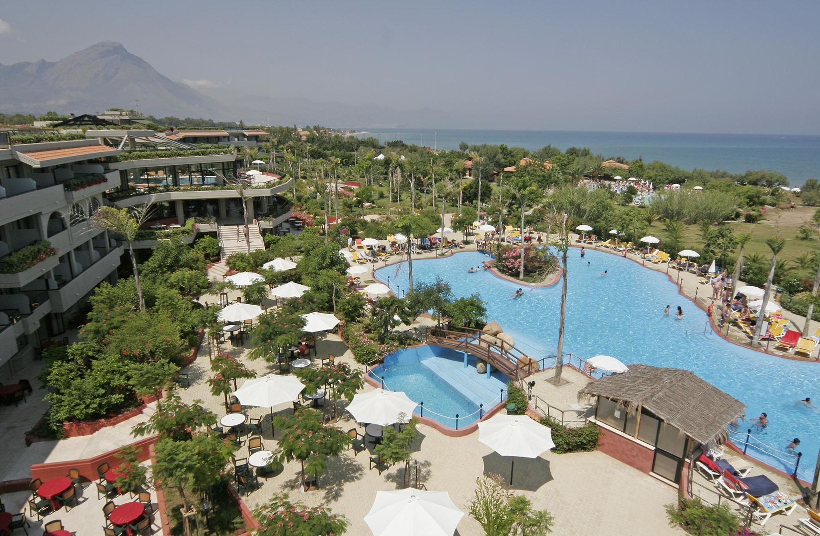 Fiesta Hotel Athènee Palace