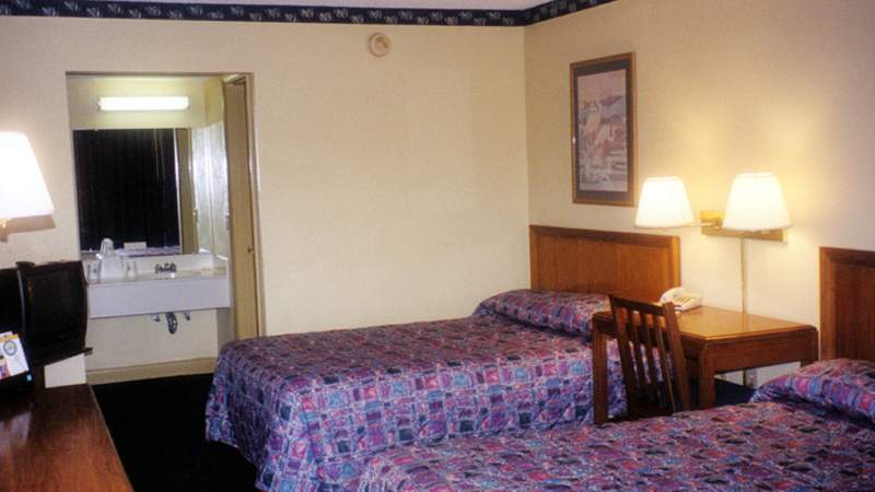 Palms Inn