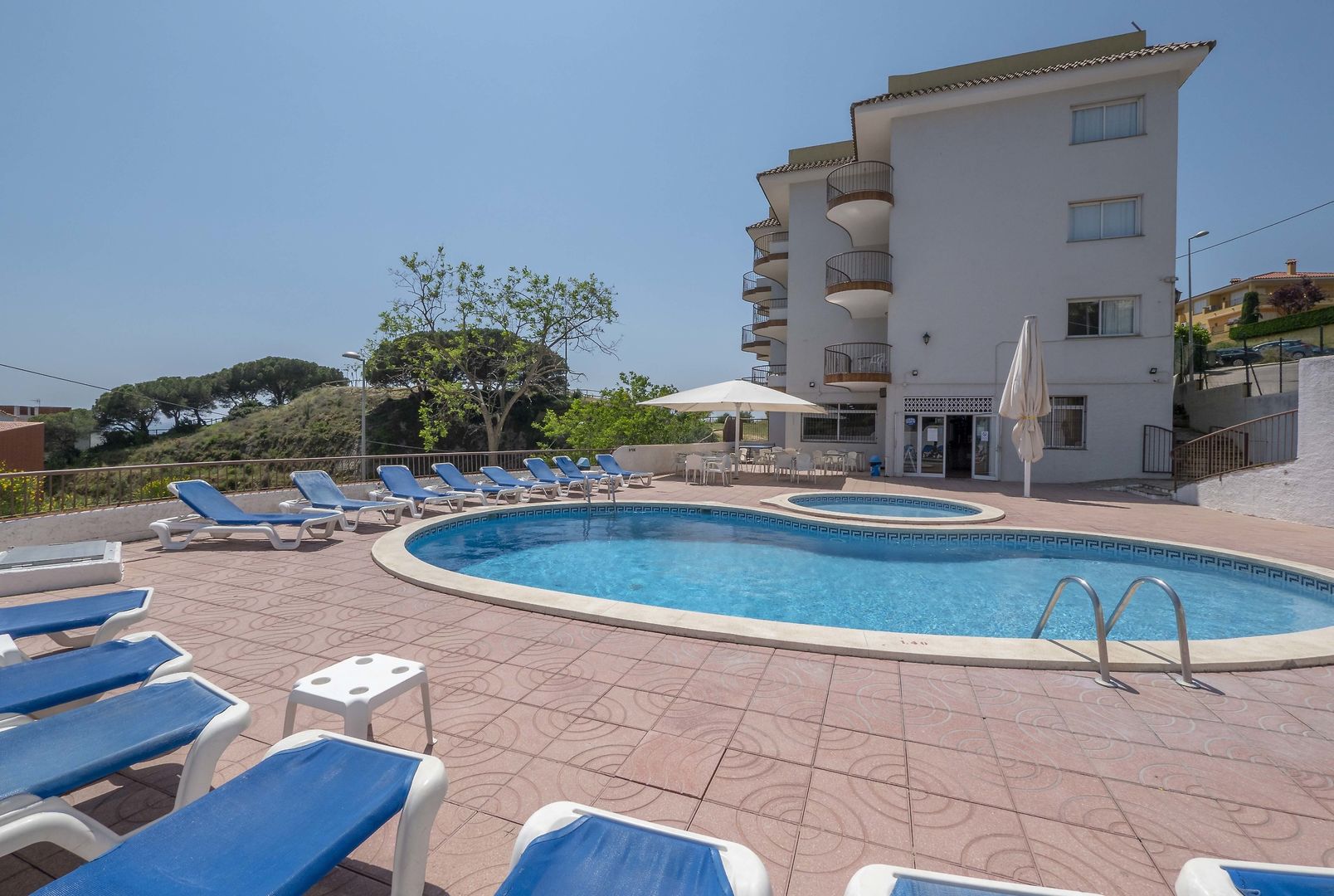 Apartamentos AR Muntanya Mar