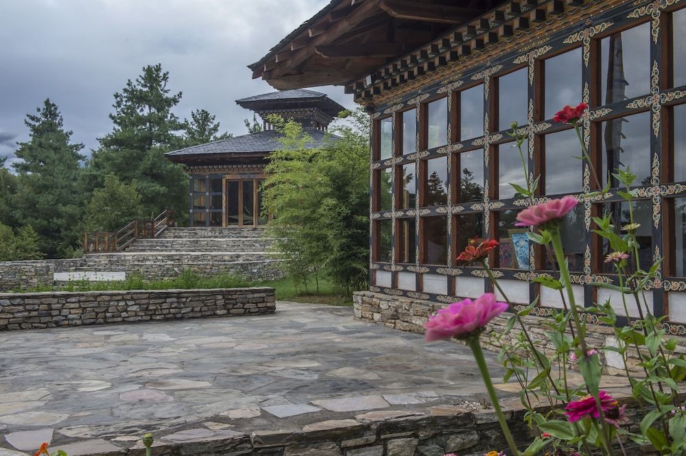 Zhiwa Ling Heritage