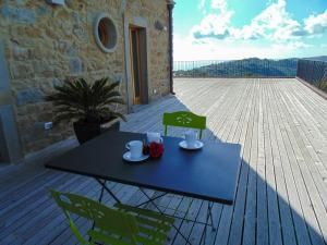 Alimunera Hotel
