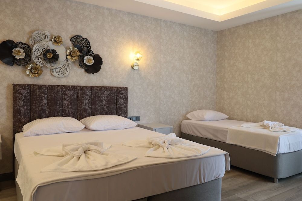 Avion Suite Hotel