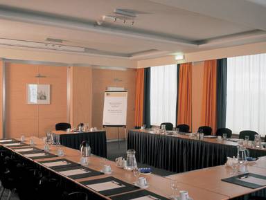 NH Arnhem Rijnhotel