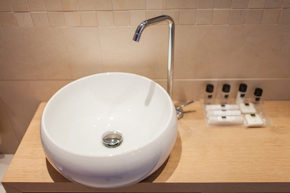 Ariston