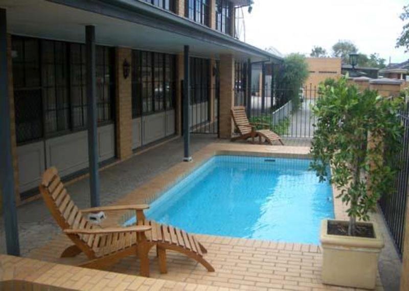 Aviators Lodge