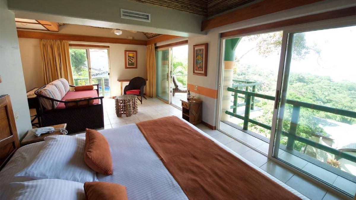 Si Como No Resort & Wildlife Refuge