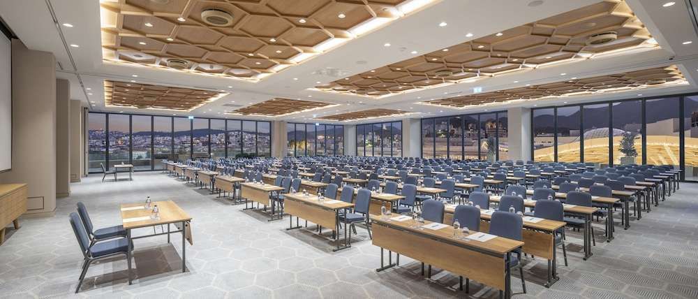 Grand Hyatt Izmir IstinyePark