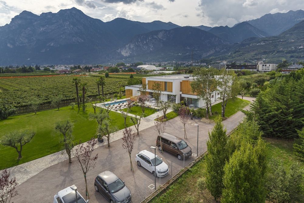 Garda Lake Suite