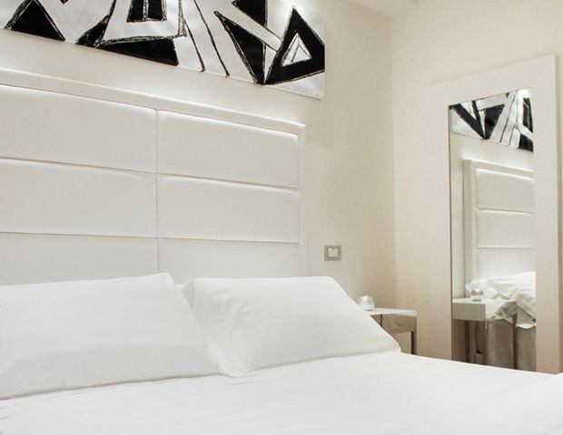 Lhp Suite Posillipo