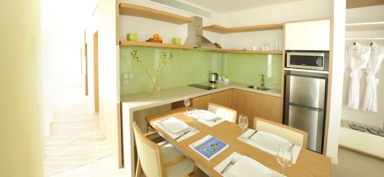 Fusion Suites Danang Beach
