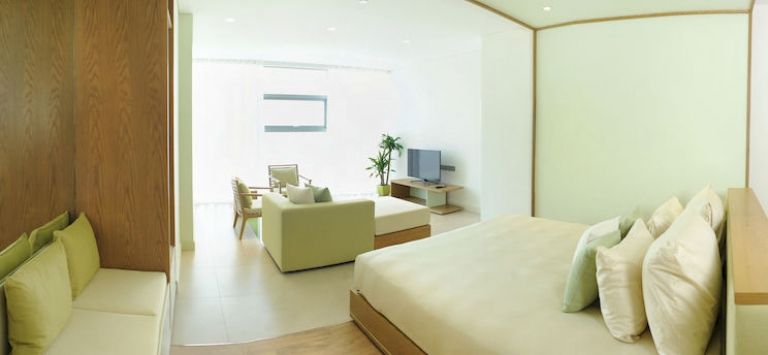 Fusion Suites Danang Beach