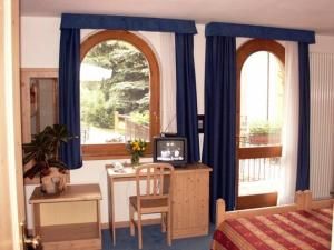 Hotel Chalet Genziana