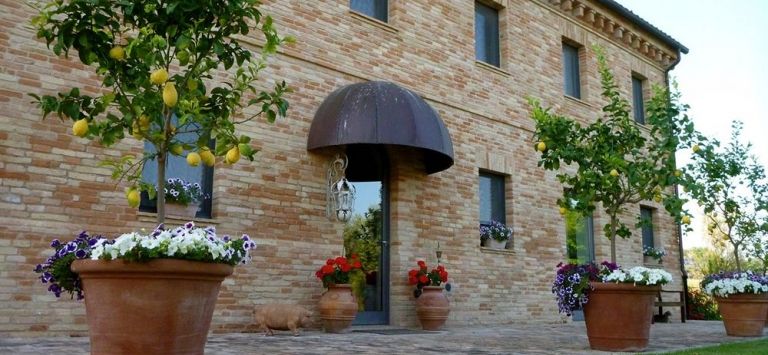La Commenda Boutique Design House