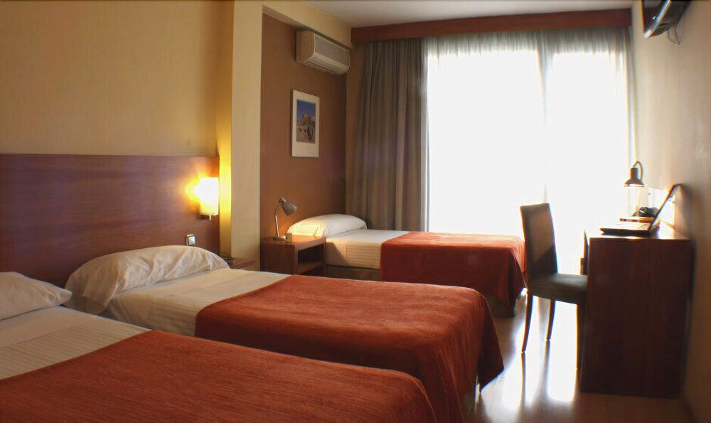 Hostel Torre Monreal