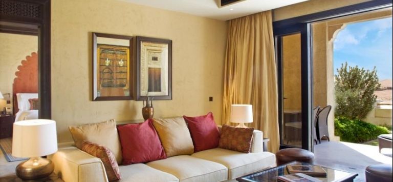 Qasr Al Sarab Desert Resort by Anantara