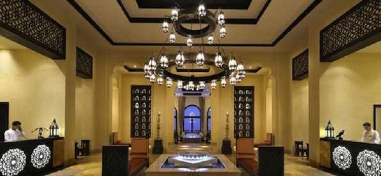 Qasr Al Sarab Desert Resort by Anantara