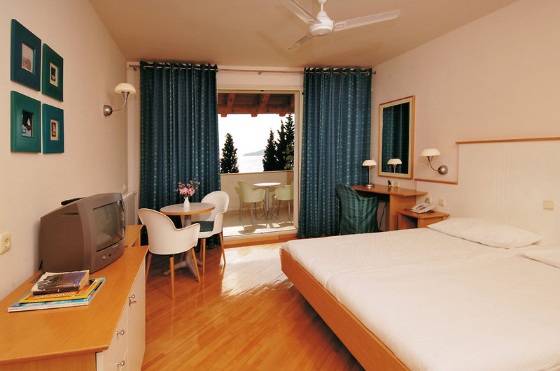 Orphee Hotel