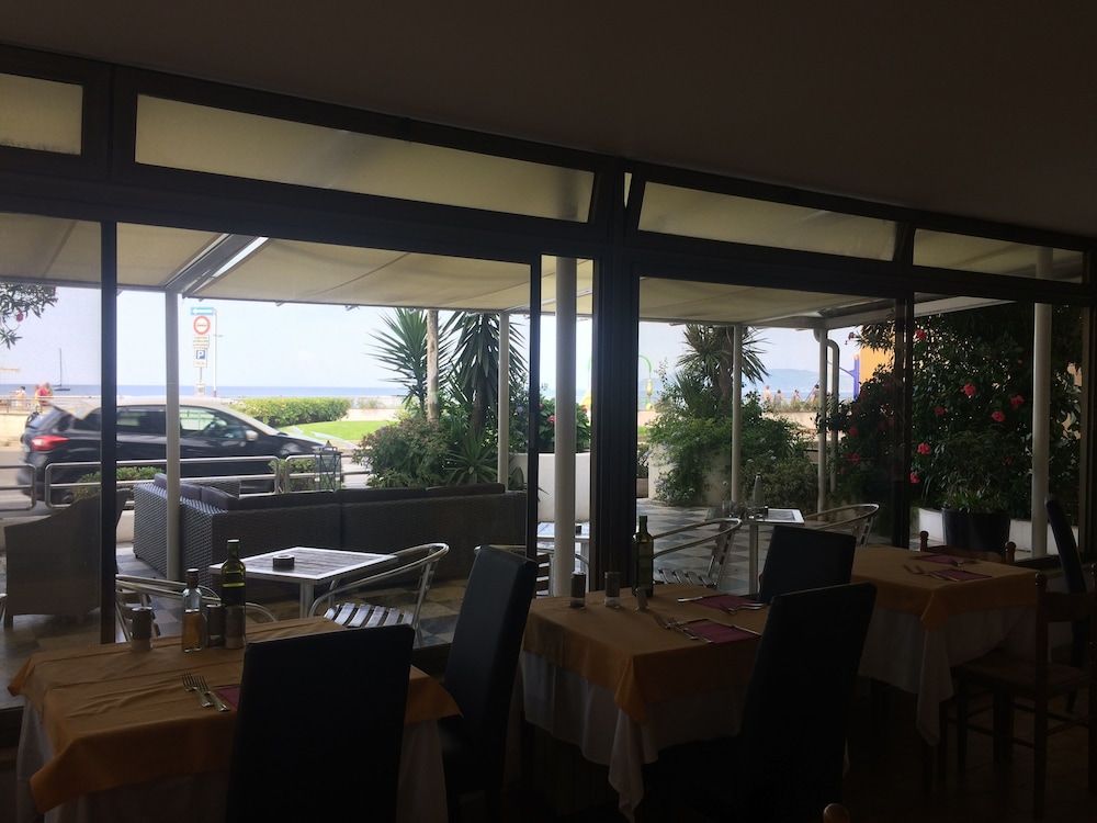 Hotel Giardino al Mare