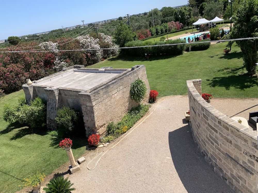 Tenuta Monaci La Murra