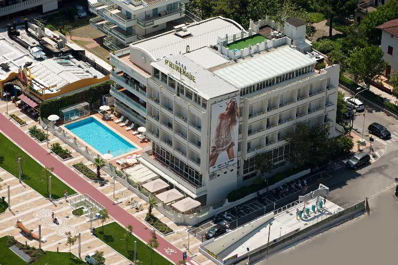 The Promenade Luxury Wellness Hotel