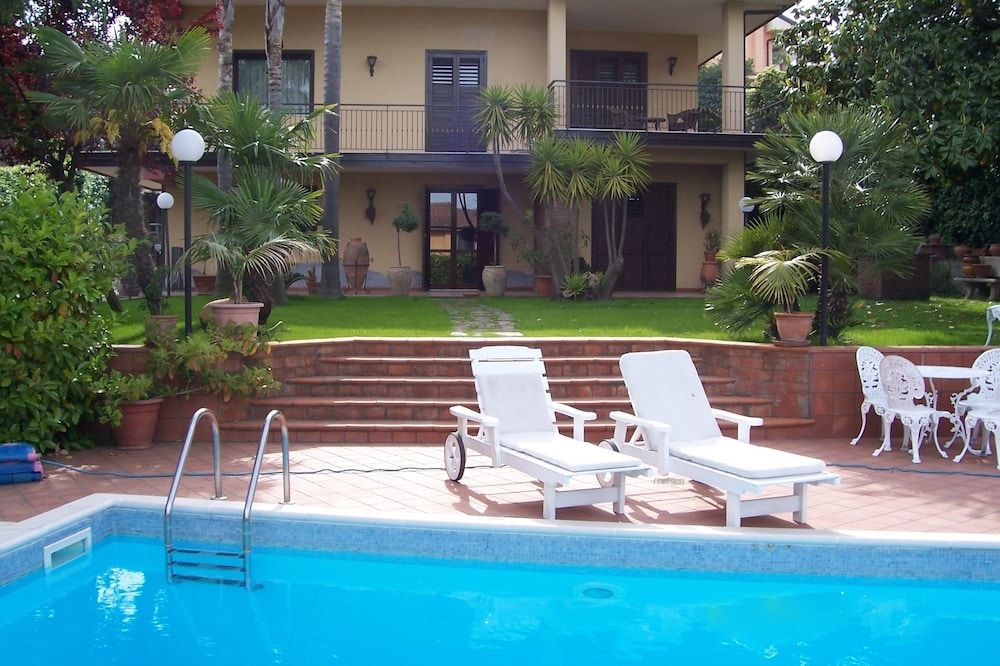 Villa Carmen B&B
