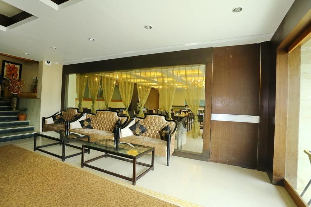 Hotel Pine Spring