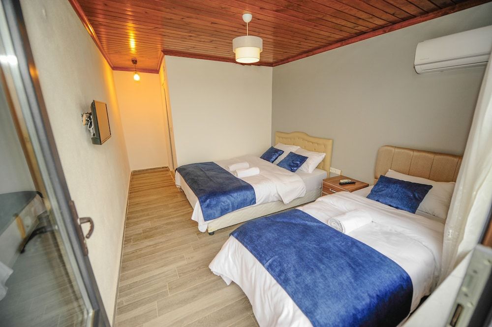 Assos No9 Hotel