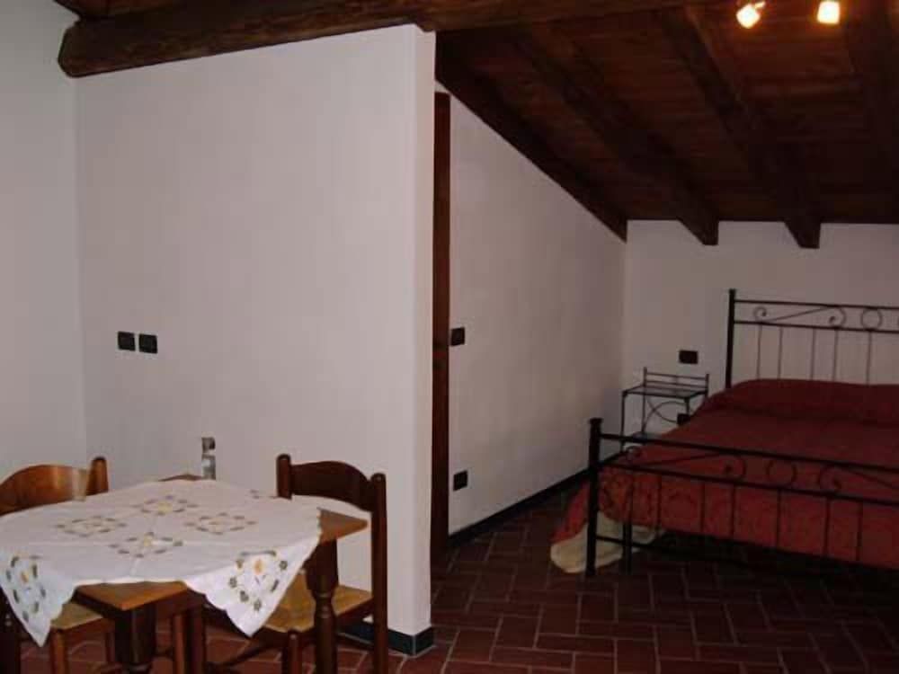 La Meridiana Affittacamere Bed and Breakfast