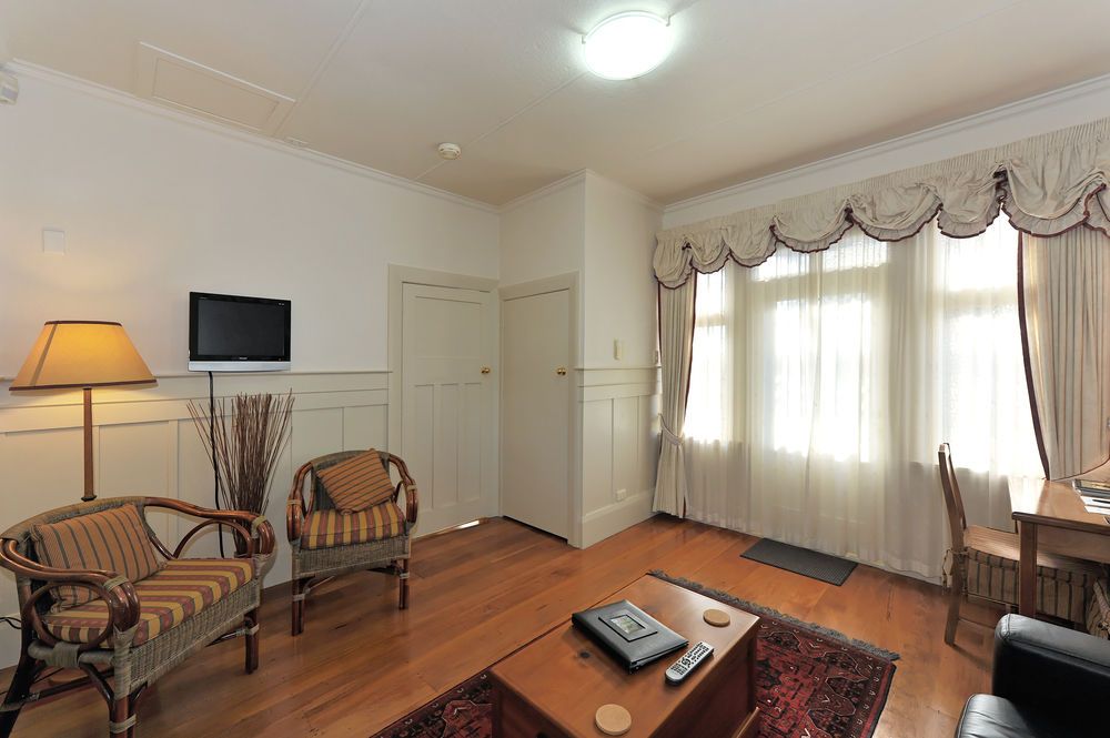 Shelbourne Villa