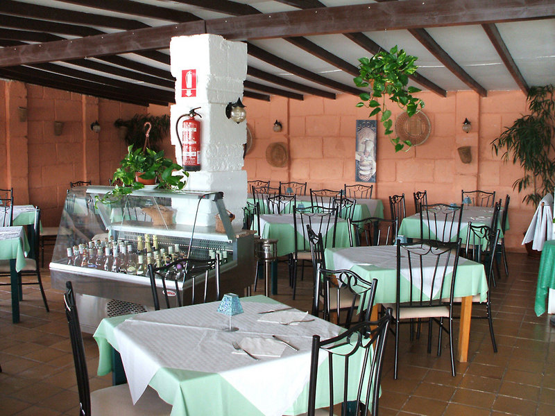 Hotel Apartamentos Beach Club Menorca