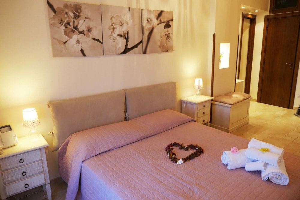 Attis B&B