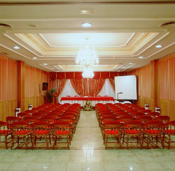 Hotel ILUNION Las Lomas
