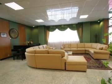 Tiby Hotel