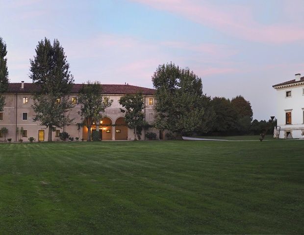 La Barchessa di Villa Pisani