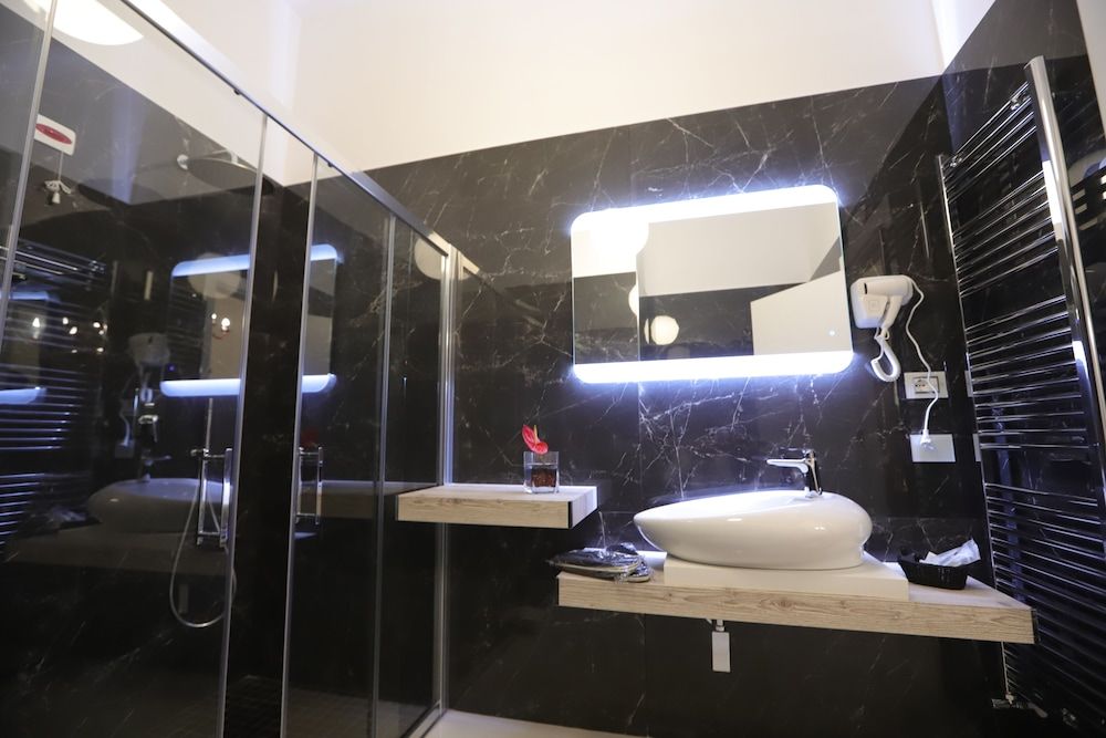Mecla Suites