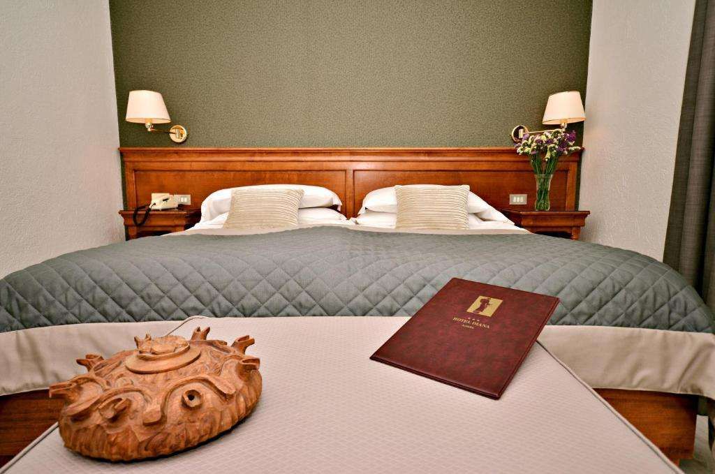 Hotel Diana