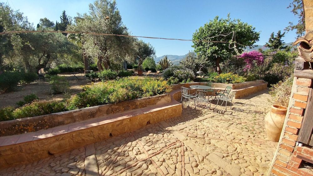 Casa Migliaca