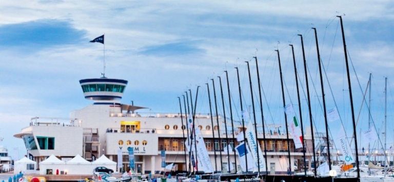 Yacht Club Marina Di Loano