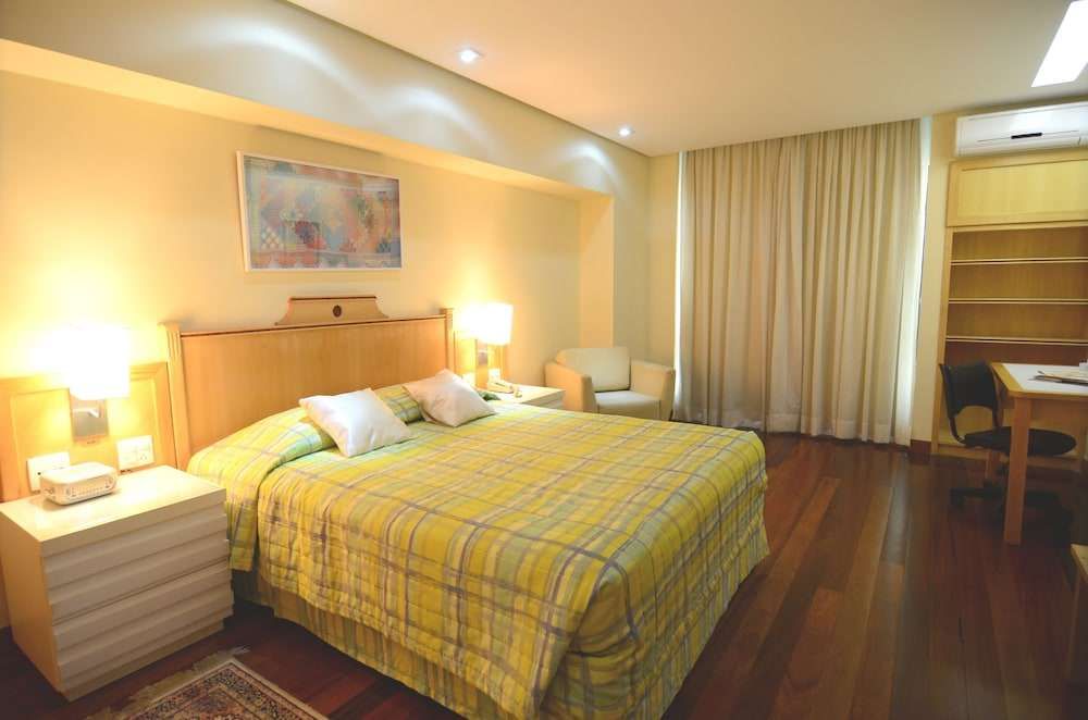Constantino Hotel