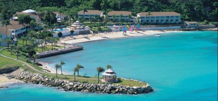 The Cove Suites